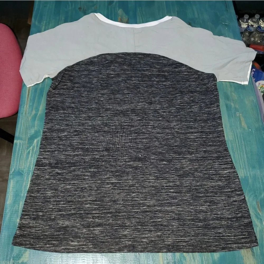 NBA San Antonio Spurs tee large women's NWOT - Picture 4 of 5